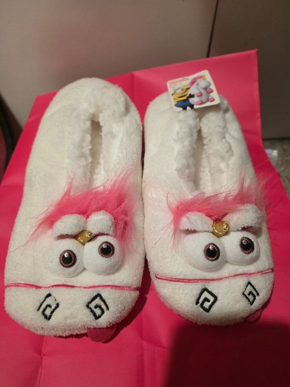 Authentic Universal Studios Despicable Me Fluffy Unicorn Slippers